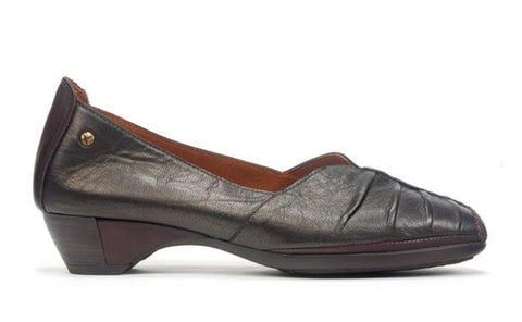 Pikolinos Gandia Pumps in Really Dark Green Leather $199, Our Beautiful Price $169