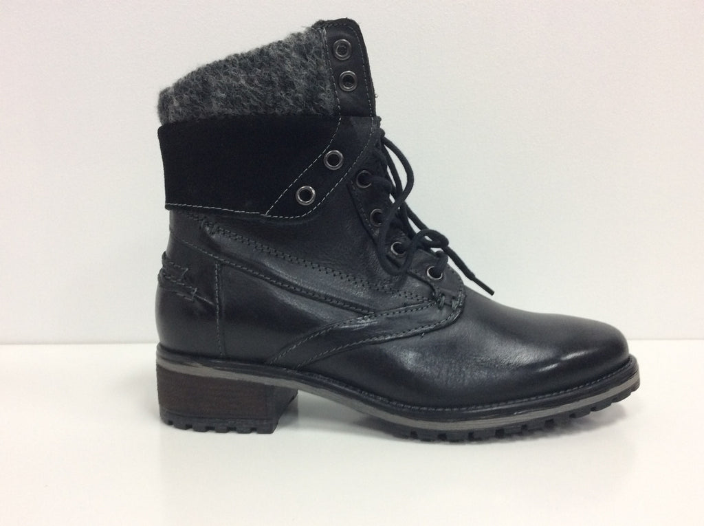 Steve Madden Boot in black leather $159, Our Beautiful Price $129