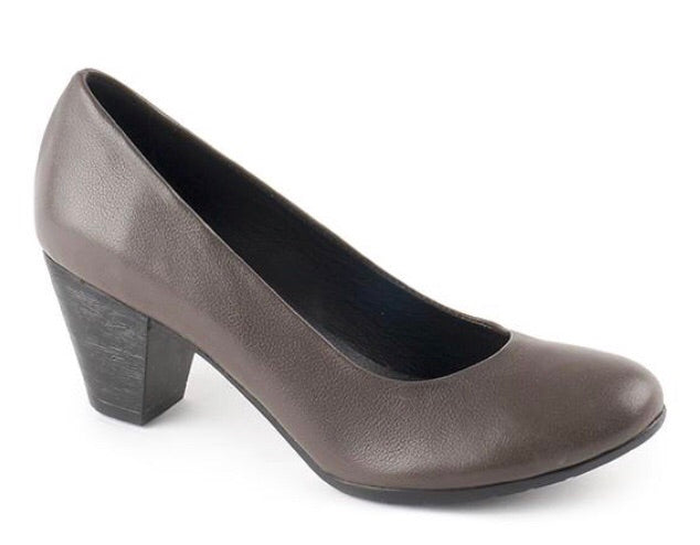 Bueno Perfect Pumps in Dark Grey Leather $129, Our Beautiful Price $99